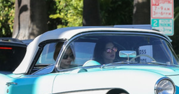 Did Kendall Jenner Get A 100000 Vintage Car For Her Birthday See